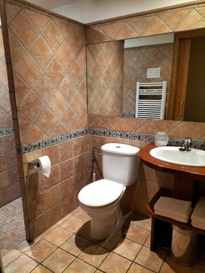 Hostal Cabrerès Cantonigros Extérieur photo
