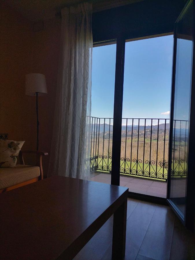 Hostal Cabrerès Cantonigros Extérieur photo