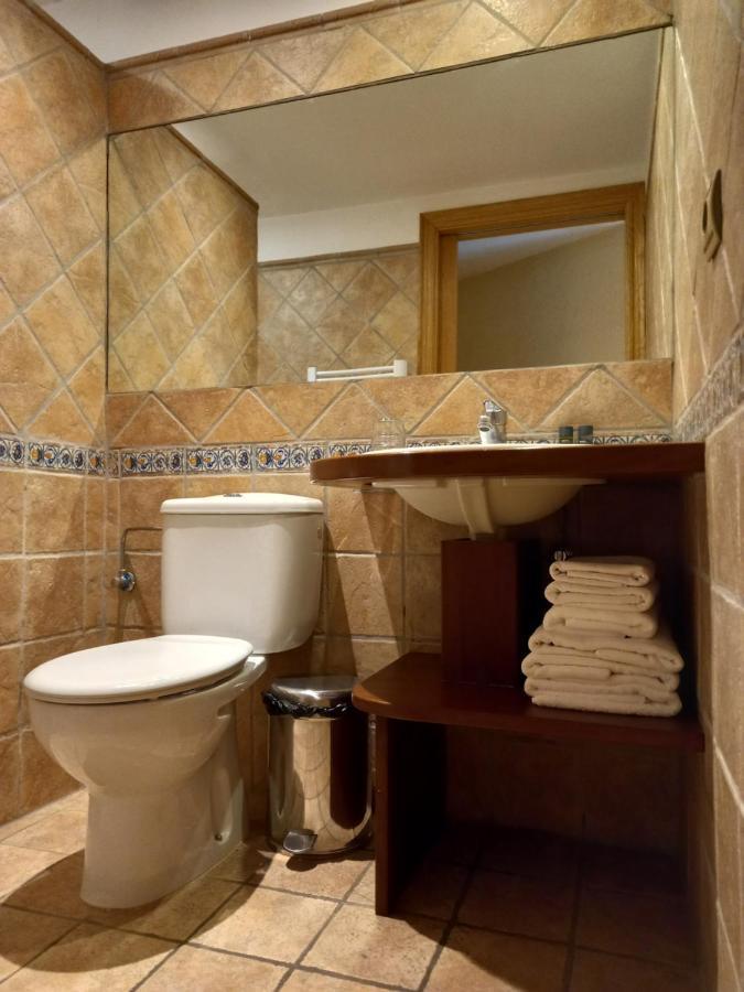 Hostal Cabrerès Cantonigros Extérieur photo